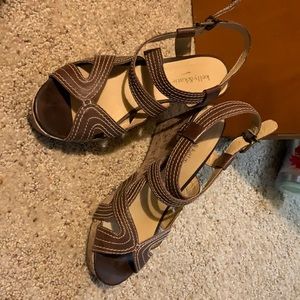 Kelly & Katie wedges